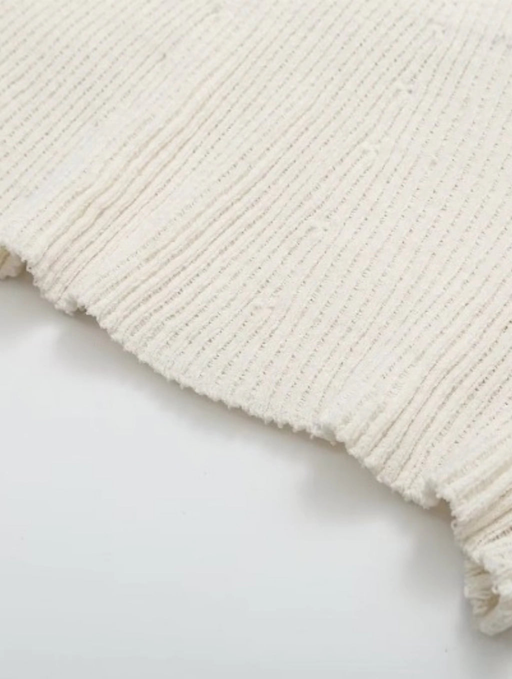 Vestido Curto de Manga Longa em Lã