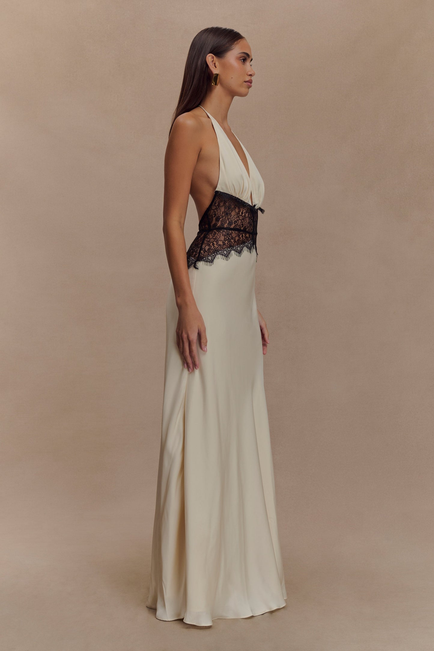 Vestido Longo Acetinado com Renda - Oasis