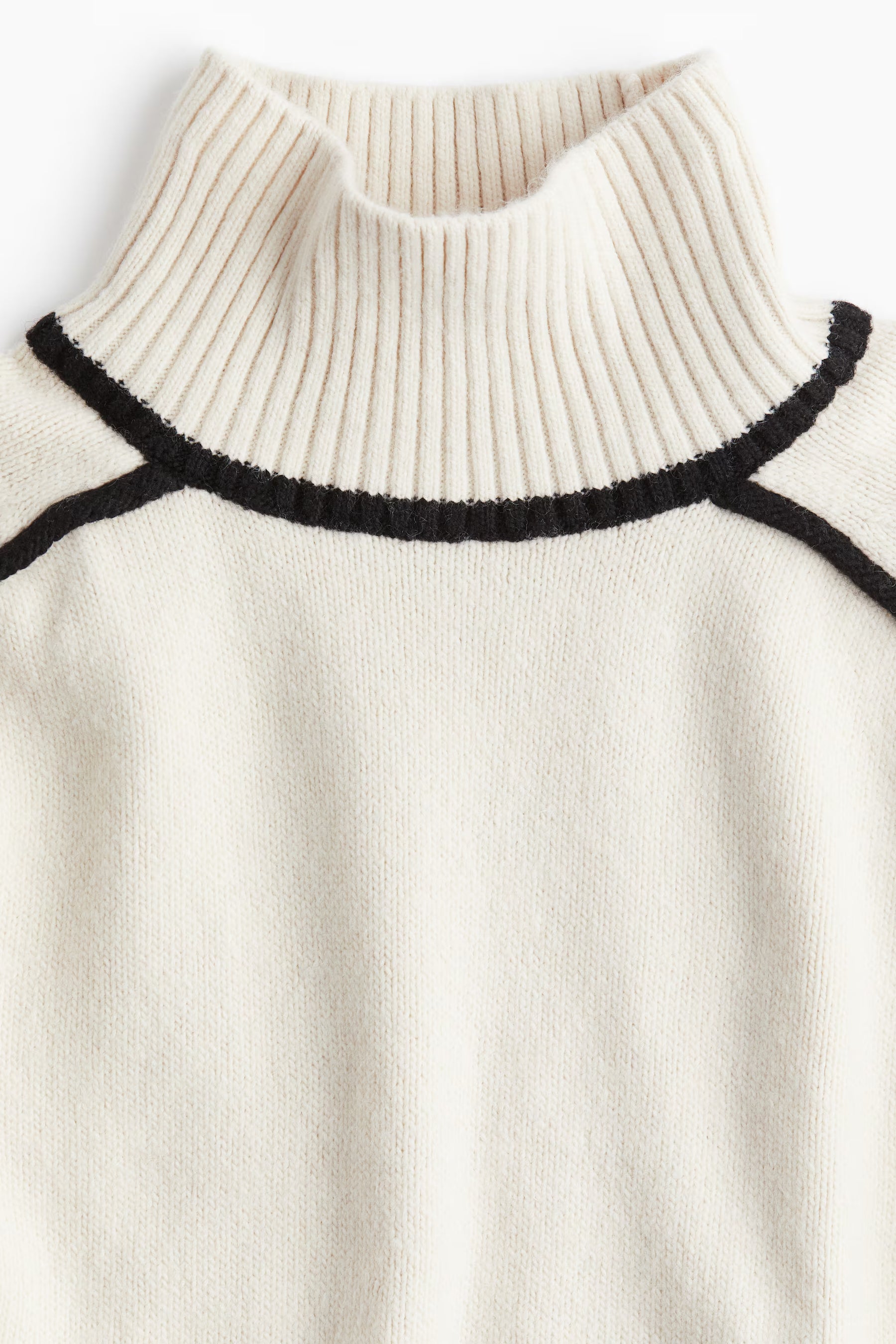 Suéter Feminino Gola Alta Cashmere Oversized – Nina