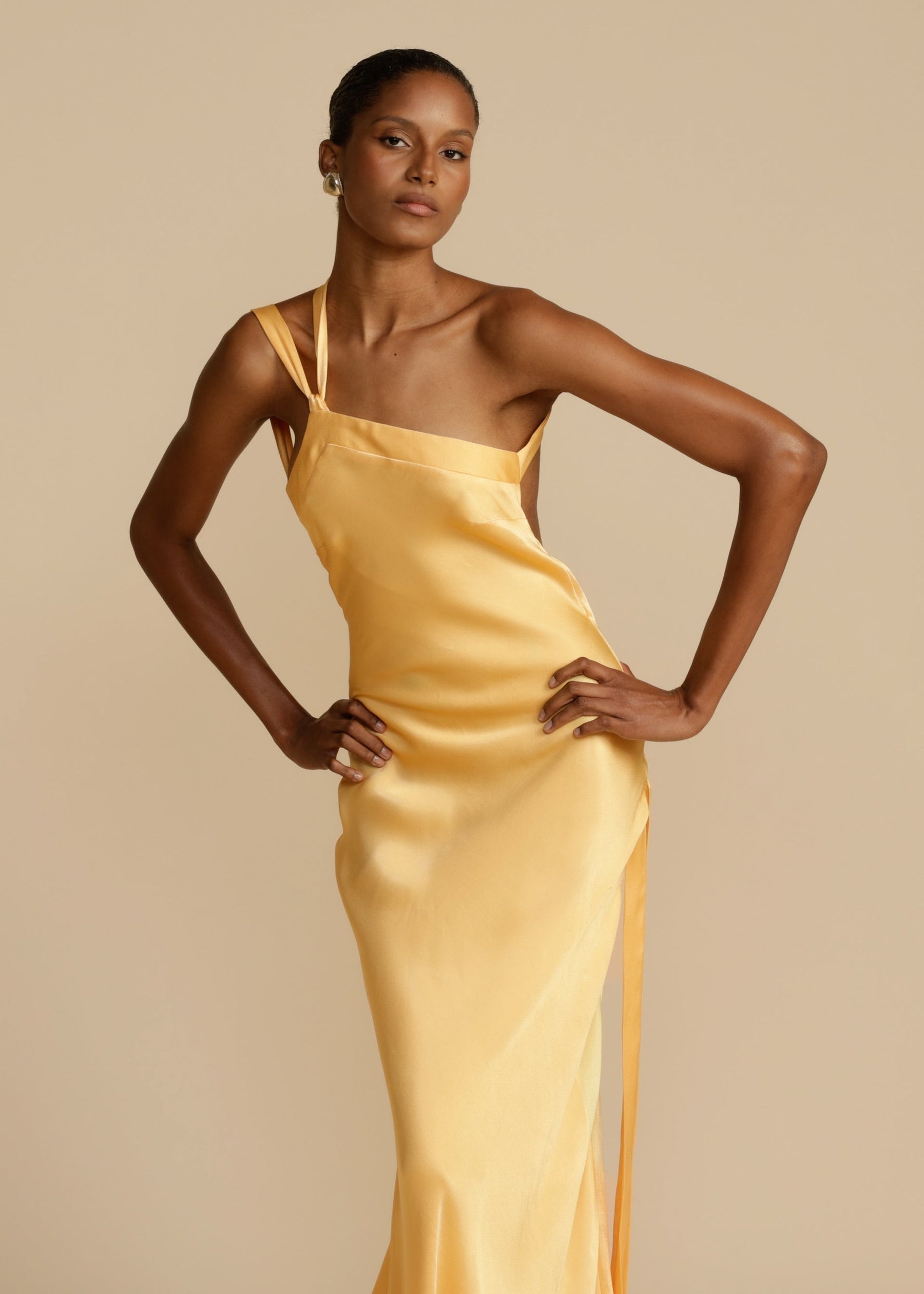 Vestido Longo de Cetim - Moonligth