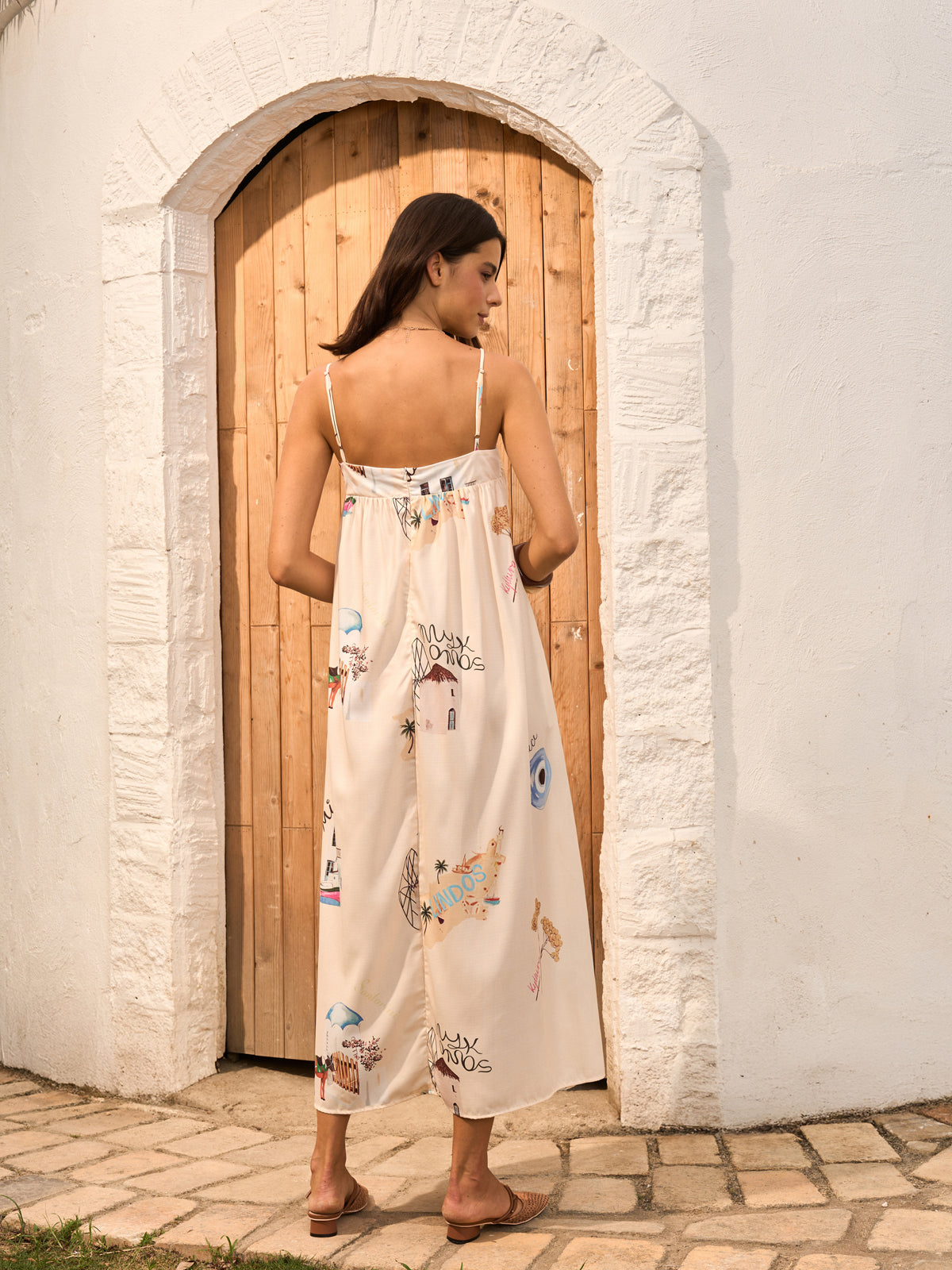 Vestido Longo com Amarração Frontal e Estampado