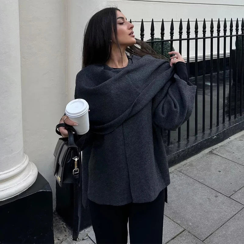 Casaco Assimétrico com Cachecol - Main Image