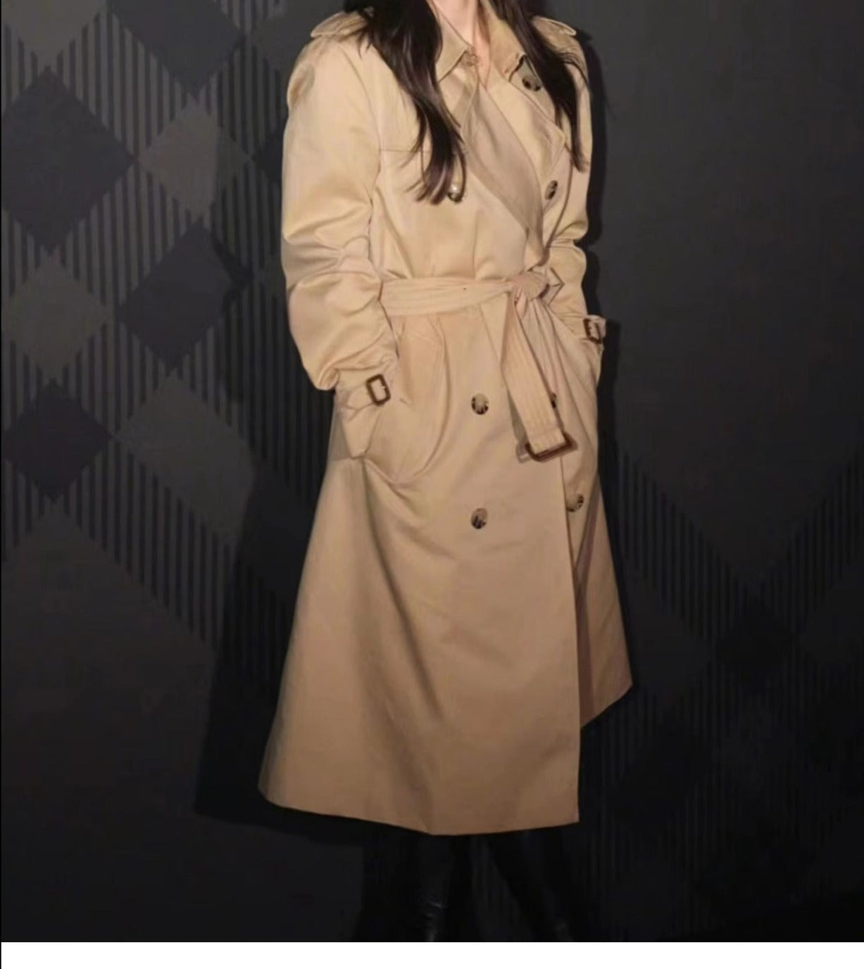 Inverno
casacos e jaquetas
casacos
casaco feminino
casaco de lã
casaco de lâ batida
casaco de luxo
casaco de inverno
casaco de frio
Casaco