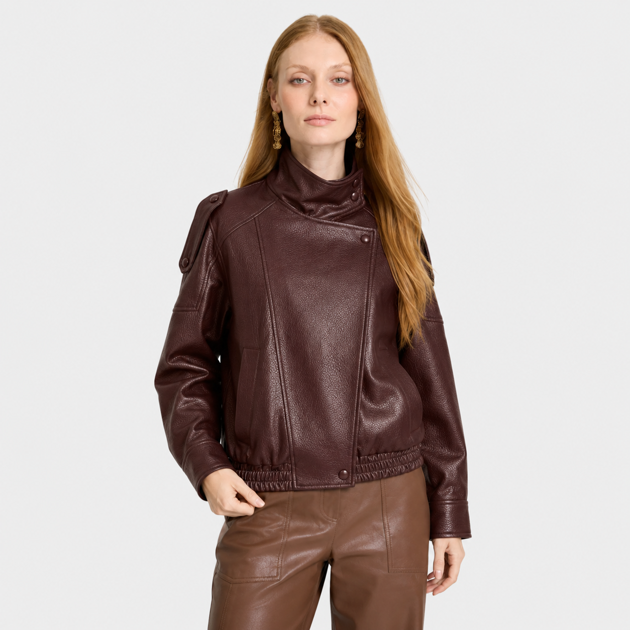 Jaqueta Feminina de Couro Premium Oversized Gola Alta – Bruges