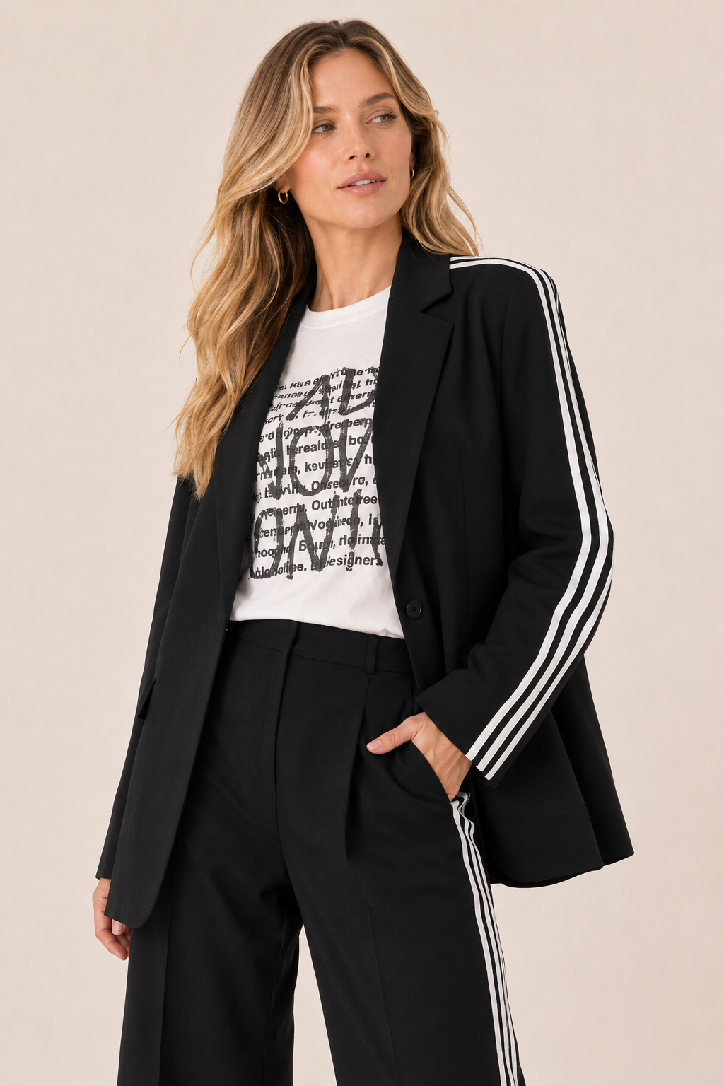 Conjunto Feminino Alfaiataria Esportivo com Blazer e Calça Pantalona – Berlim