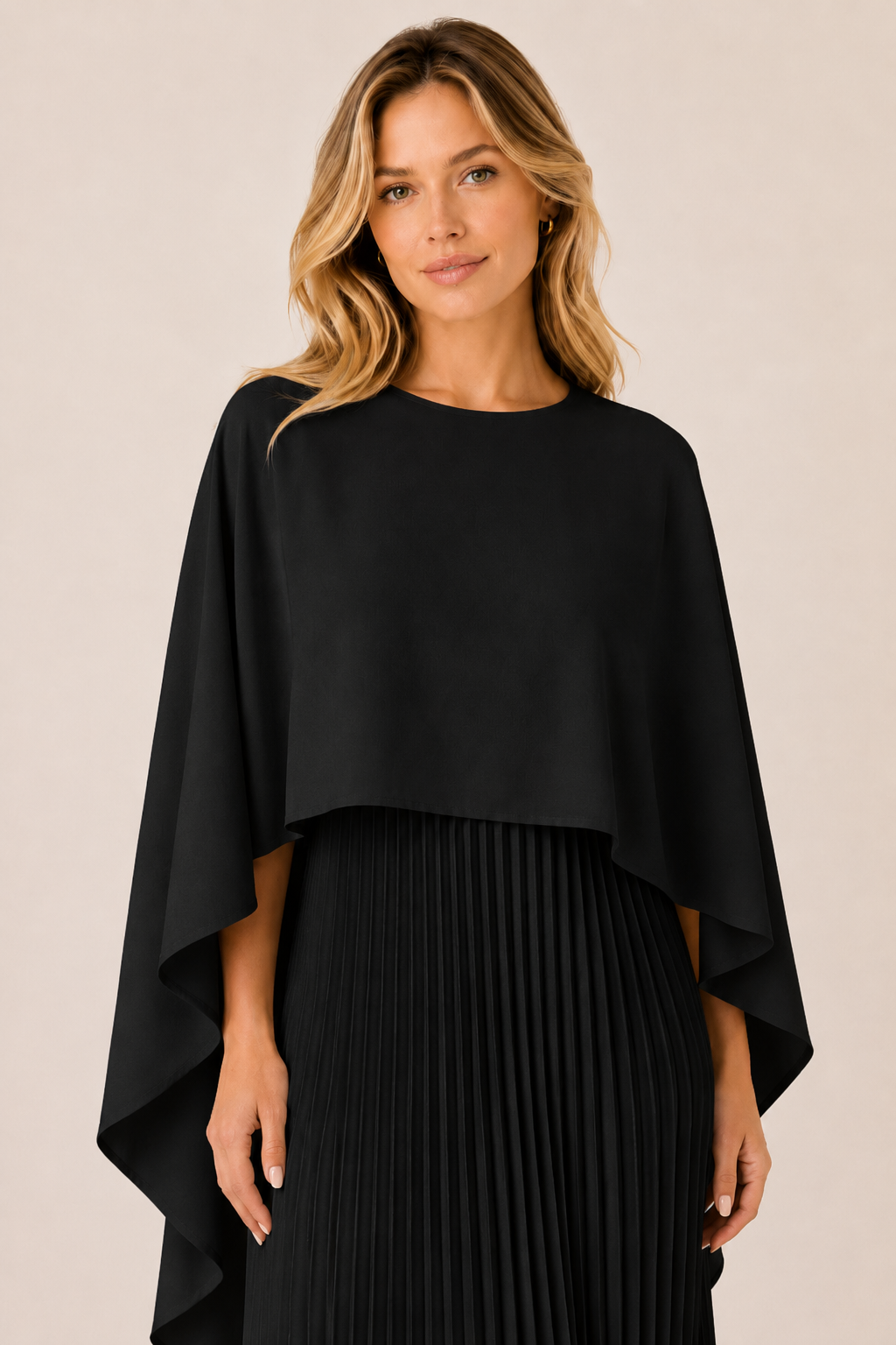 Vestido Feminino Longo de Festa Plissado com Capa – Ravenna