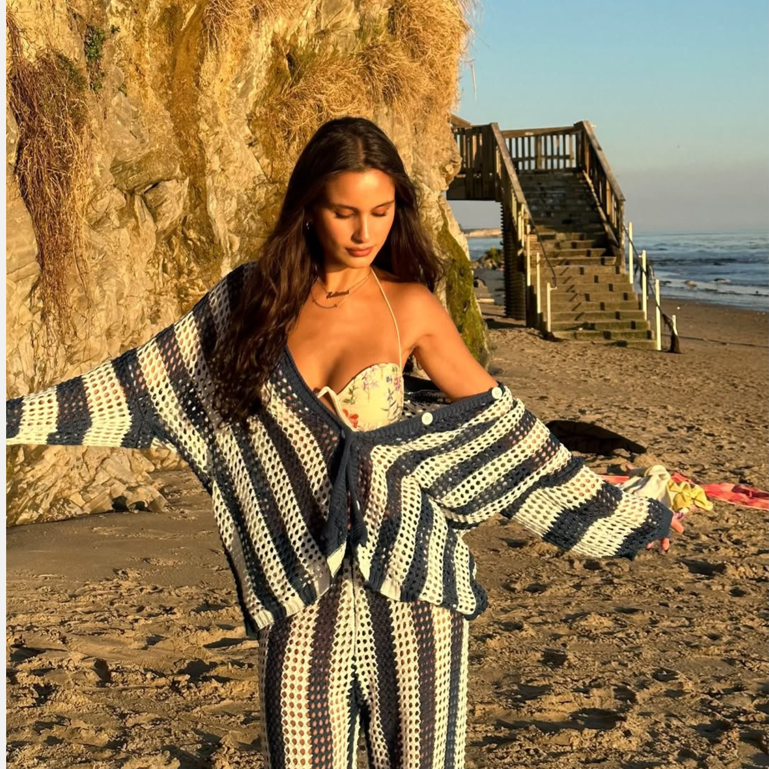 Conjunto Listrado de Blusa e Camisa - Barra