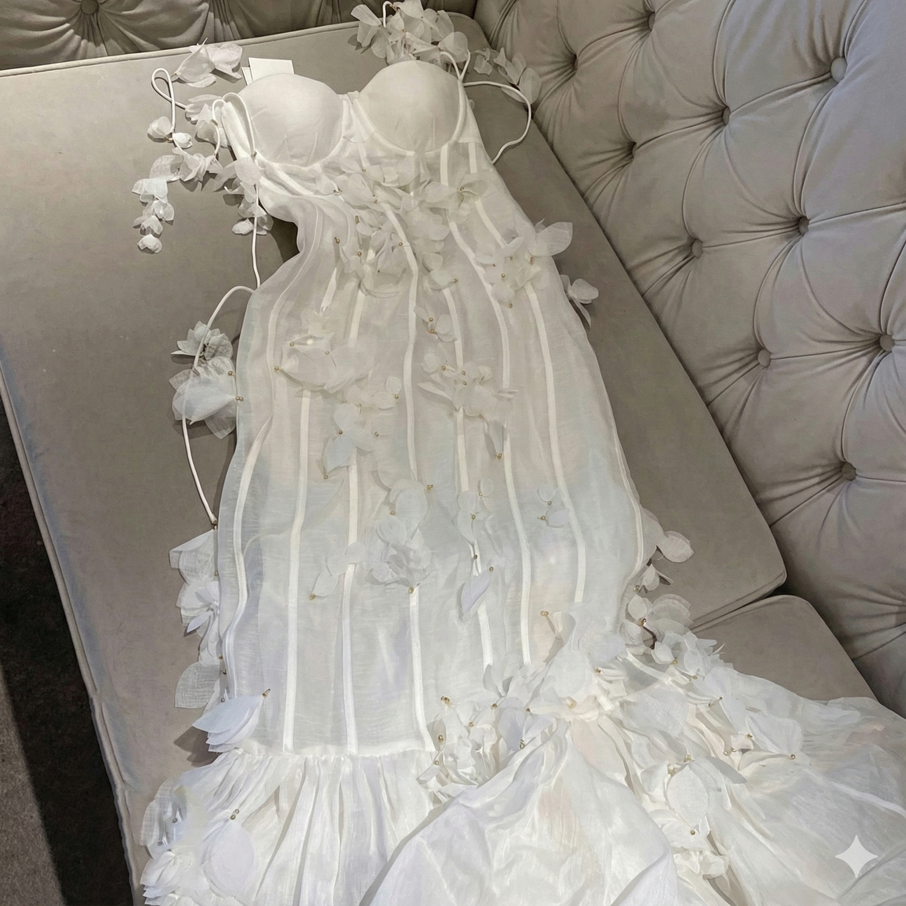 Vestido Longo em Tule Bordado - Florale