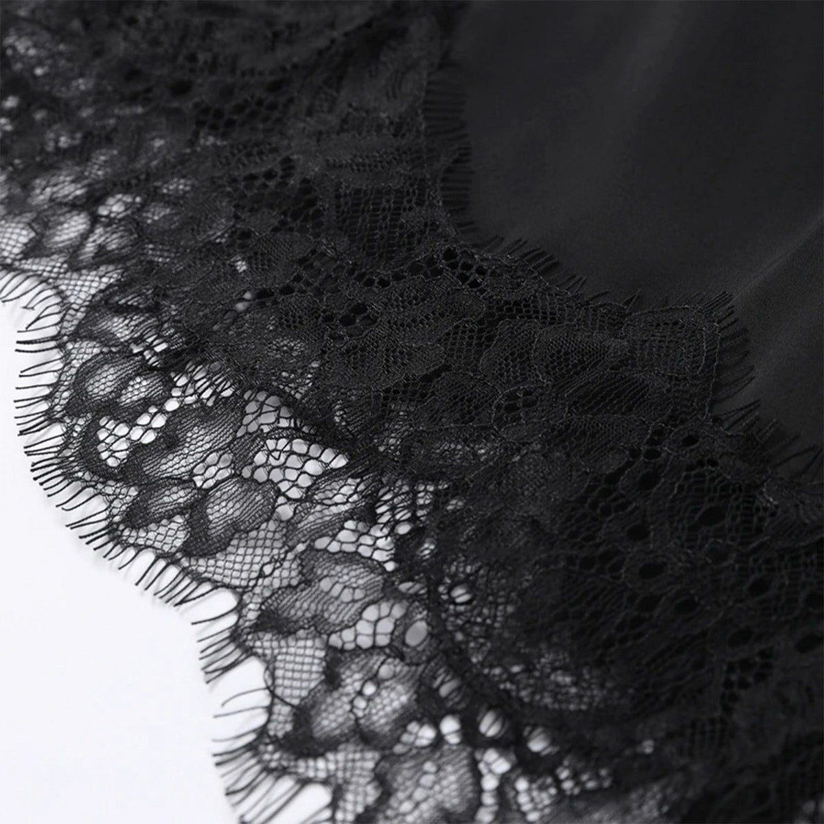 Top de Alça com Renda Acetinada – Éclat