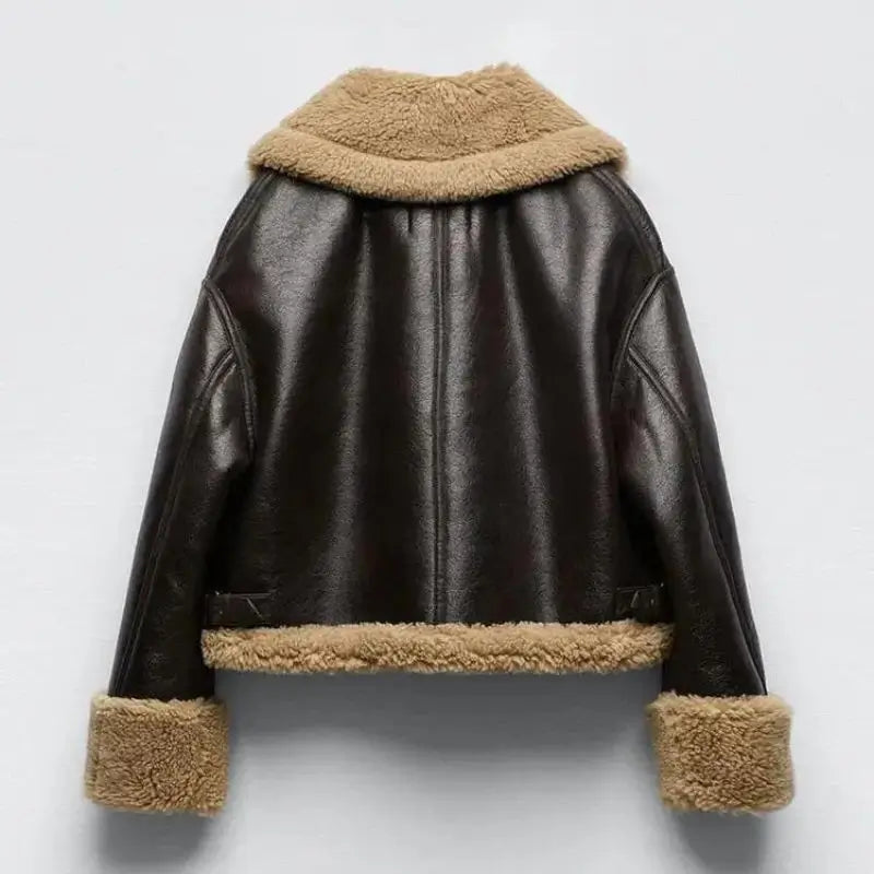 jaqueta peluciada  Jaqueta Feminina de Couro Peluciada  jaqueta de couro peluciada  jaqueta de couro feminina  jaqueta de couro