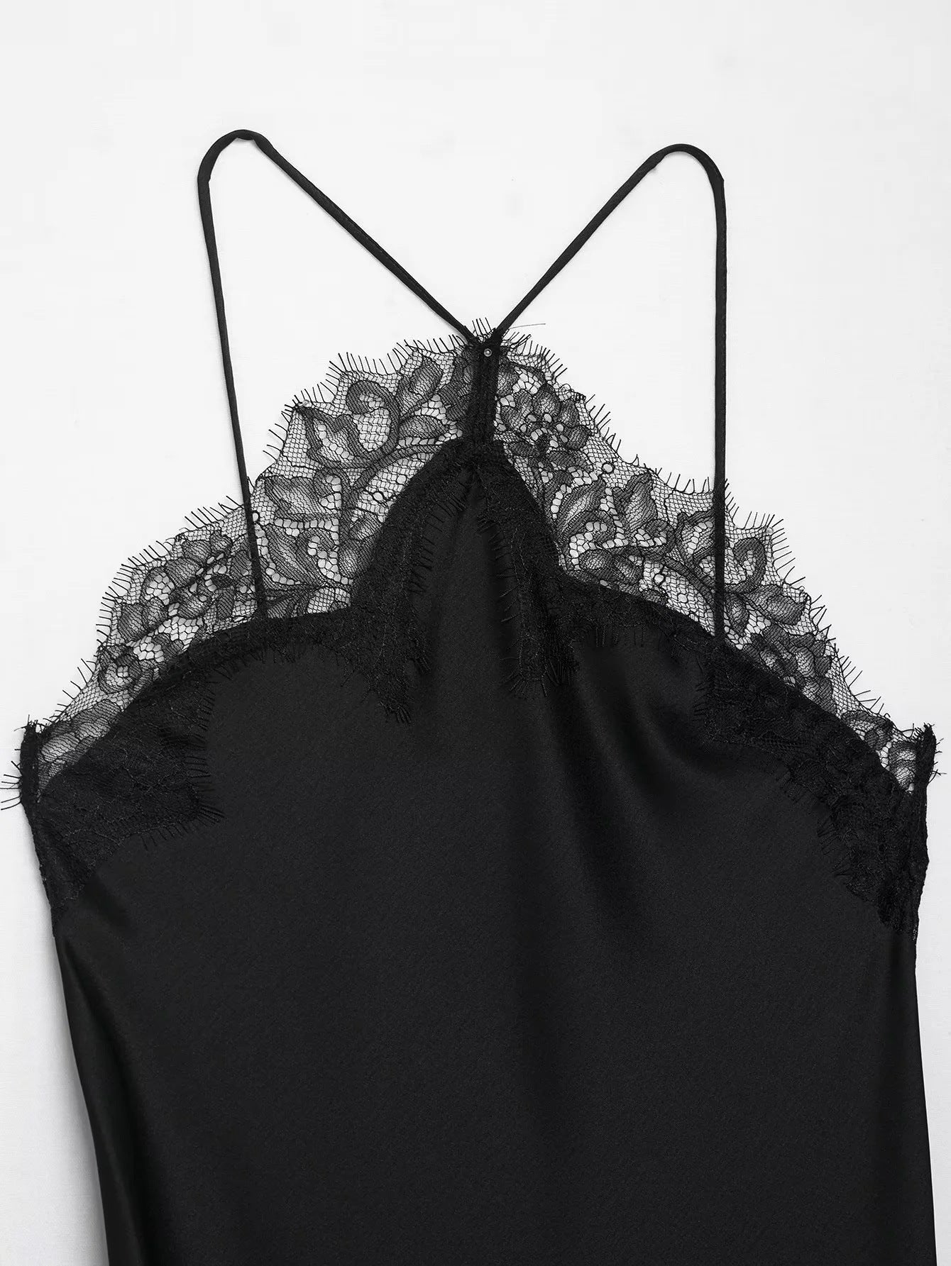 Vestido Curto Acetinado com Renda - Liora