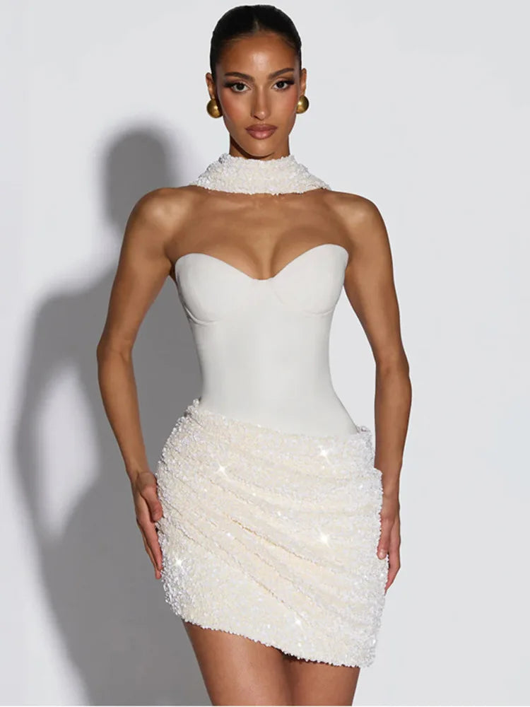 Vestido Feminino Curto de Paetê Tomara que Caia com Drapeado – Gatsby