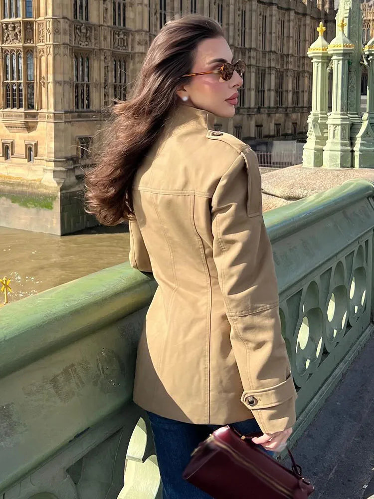 Casaco Trench Curto Gola Alta - Charlotte