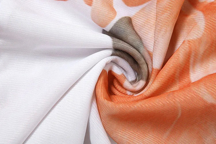 Vestido Curto com Estampa Floral - Bella