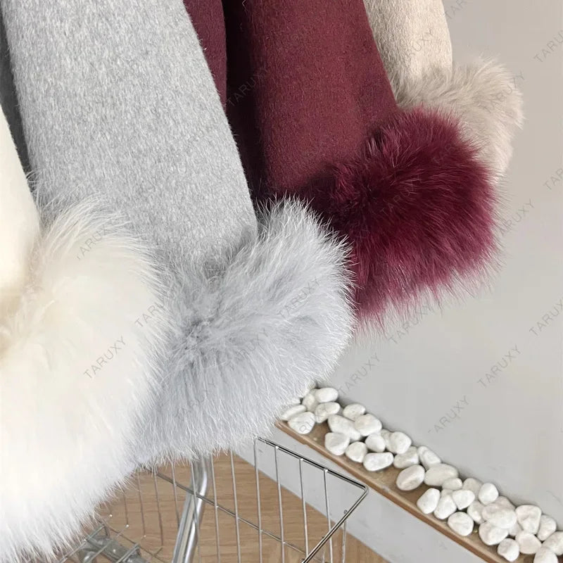 Casaco Feminino de Inverno com Pelúcia Removível e Cinto – Zurique