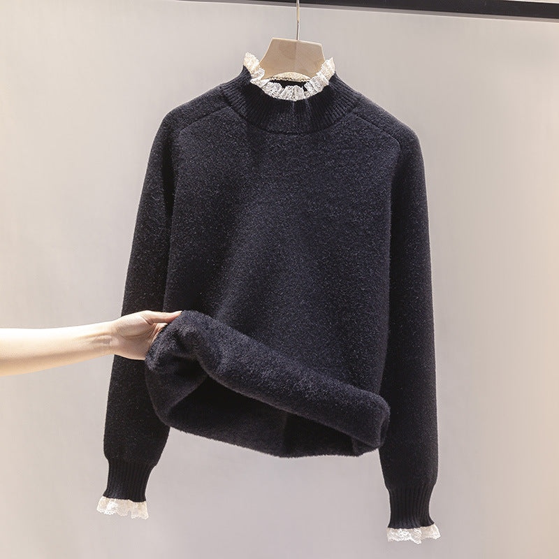 Suéter Peluciado com Detalhes de Renda - Fluffy