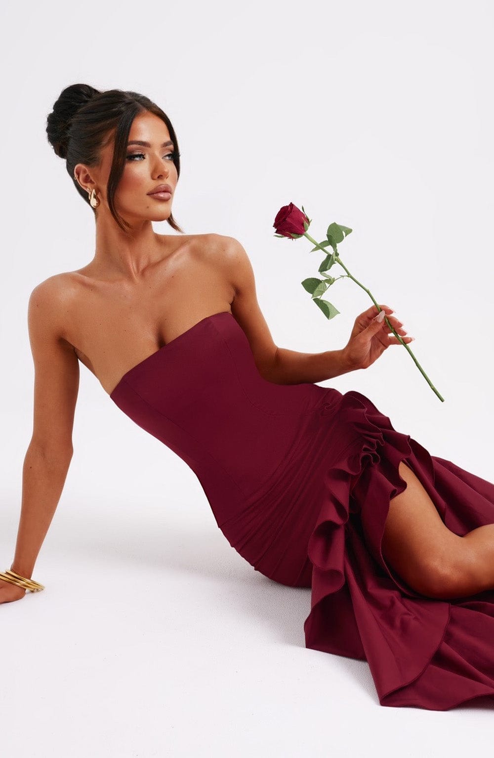 Vestido Feminino Longo com Fenda e Babados Tomara que Caia – Riviera