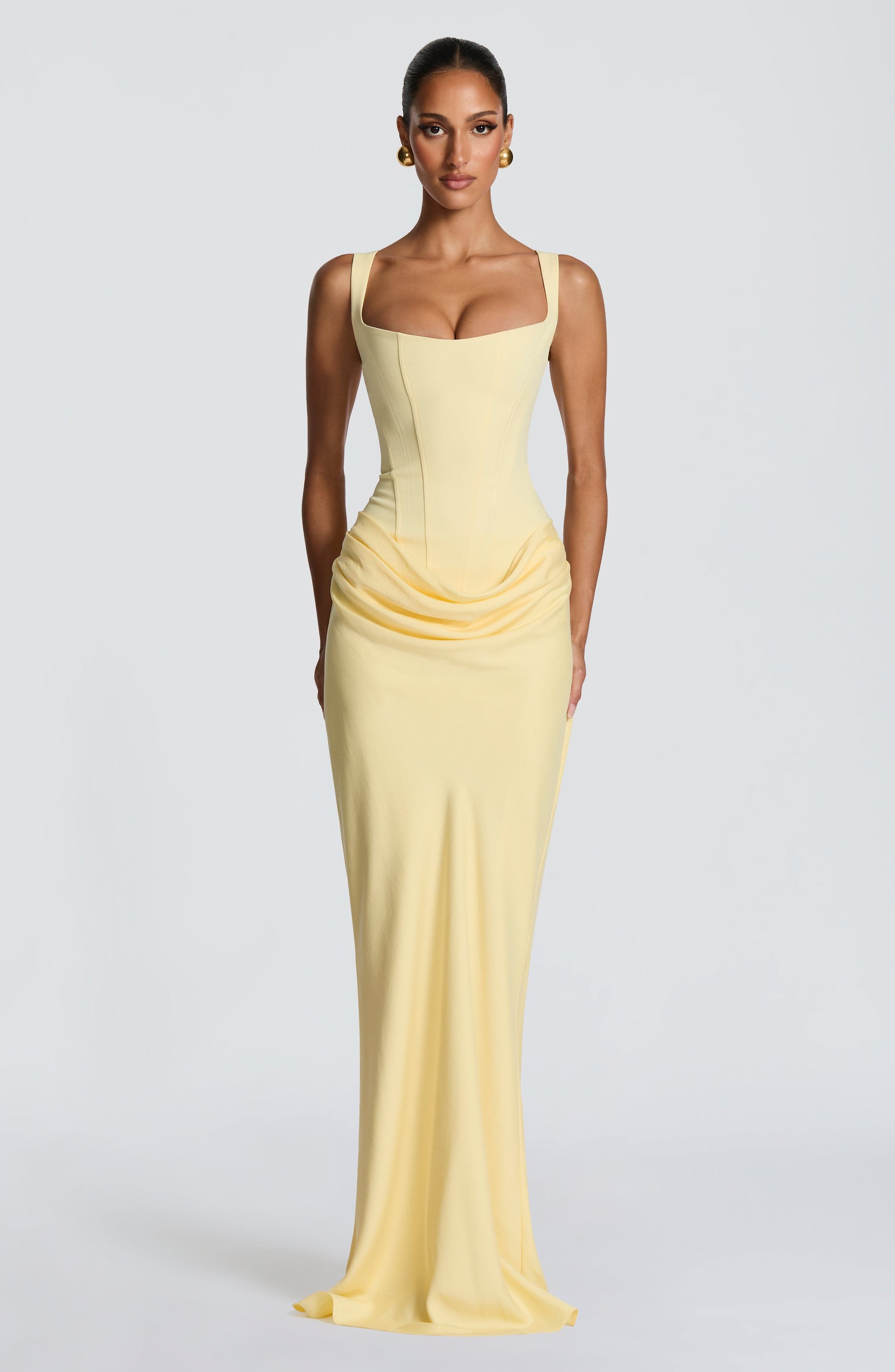 Vestido Feminino Longo com Corselet Estruturado e Decote Quadrado – Mia