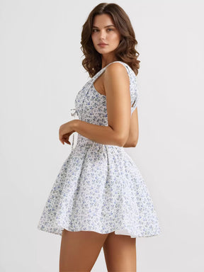 Vestido Curto com Decote V - Barbara
