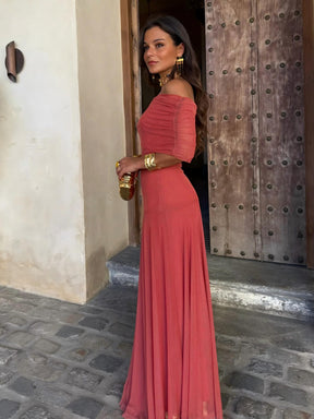 Vestido Feminino Longo Ombro a Ombro de Chiffon com Drapeado – Umbria