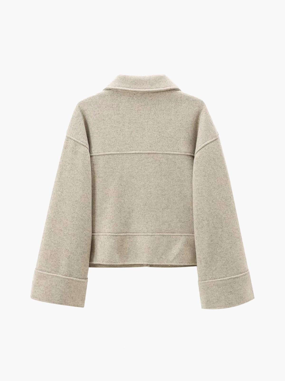 Jaqueta Cropped com Abotamento Frontal