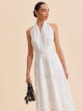 Vestido Midi com Decote Halter e Cinto e Ilhós