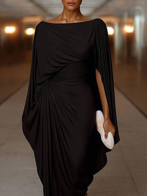 Vestido Feminino Longo Preto com Mangas Capa e Drapeado – Ônix