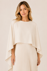 Vestido Feminino Longo de Festa Plissado com Capa – Ravenna