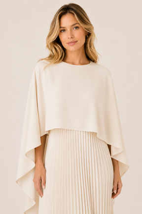 Vestido Feminino Longo de Festa Plissado com Capa – Ravenna