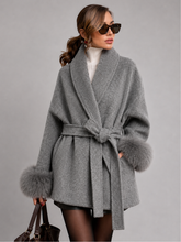 Casaco Feminino de Inverno com Pelúcia Removível e Cinto – Zurique