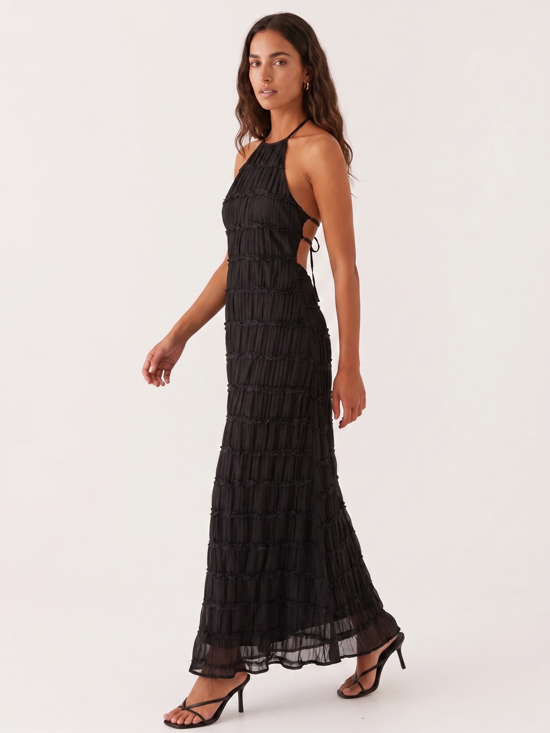 Vestido Longo Gola Alta com Textura em Relevo e Costas Abertas - Anacapri