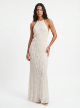 Vestido Longo Gola Alta com Textura em Relevo e Costas Abertas - Anacapri