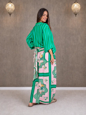 Conjunto Feminino Rosa com Estampa de Tigre Camisa e Saia Longa — Jaipur