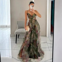 Vestido Feminino Longo Floral de Alcinhas com Decote V – Toscana