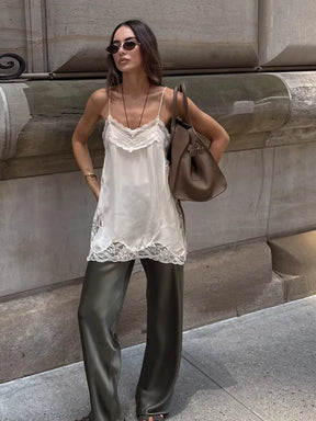 Top de Alça Fina com Renda – Lune