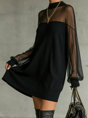 Vestido Feminino Curto de Tricô com Manga de Tule e Gola Alta – Praga