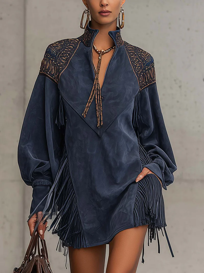 Vestido Feminino Azul Curto Boho de Suede com Franjas e Bordado – Tulum