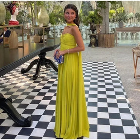 Vestido Feminino Longo Plissado com Echarpe Tomara que Caia – Amabile