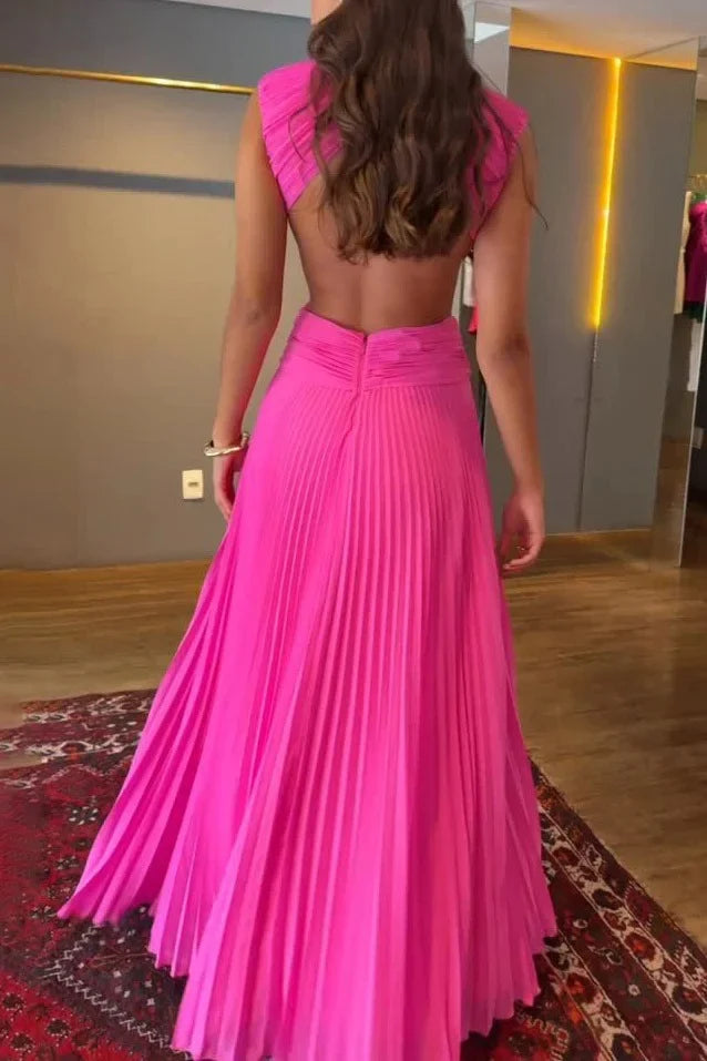 Vestido Feminino Longo Plissado com Cut-Out na Cintura – Bianca