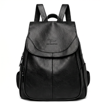 Mochila Feminina de Couro Legítimo com Aba Frontal – Torino