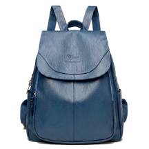 Mochila Feminina de Couro Legítimo com Aba Frontal – Torino