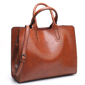 Bolsa Feminina de Couro Legítimo - Bela