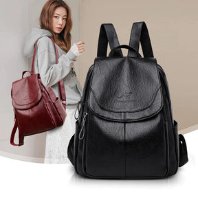 Mochila Feminina de Couro - Luana