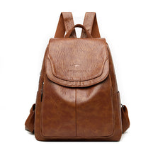 Mochila Feminina de Couro - Luana
