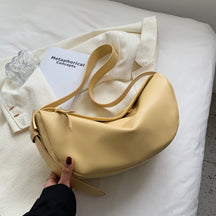 Bolsa Feminina de Couro Legítimo - Charmme