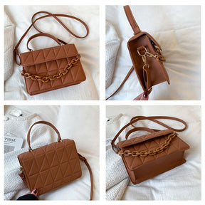 promoções  ofertas  bolsas femininas de couro em promocao  bolsas de couro legitimo baratas  bolsas de couro  bolsas  bolsa transversal  bolsa feminina transversal  bolsa de ombro  bolsa de couro feminina  bolsa couro preta  bolsa couro pequena  bolsa couro legitimo fabrica
