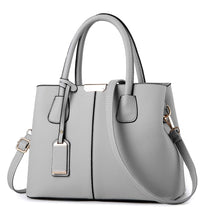 Bolsa Feminina de Couro Legítimo - Victoria